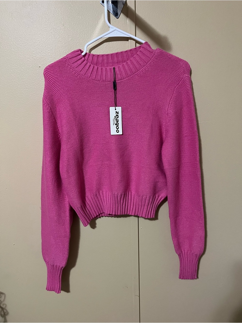 zeagoo Pink Long Sleeve Cropped Knit Sweater